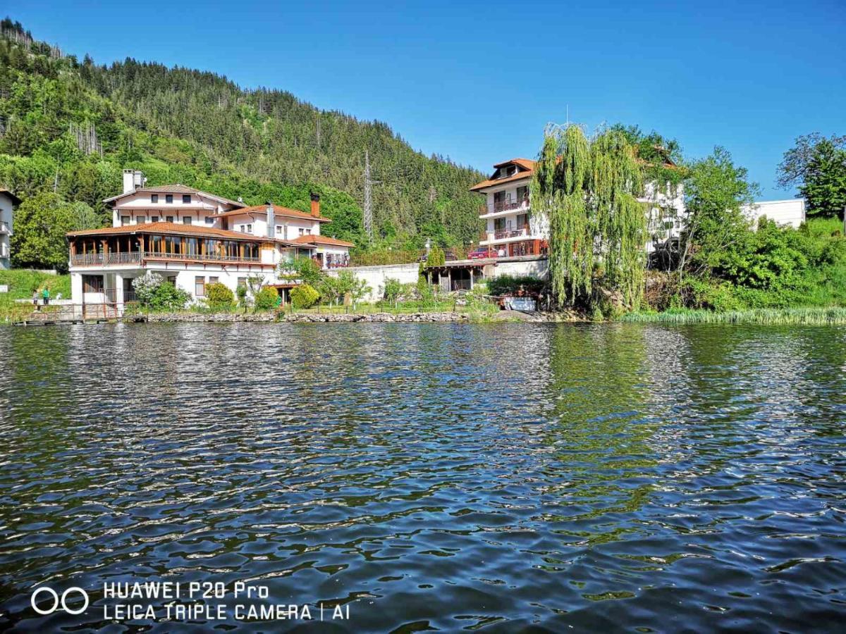 Ribkata Family Hotel Smolyan Exterior photo
